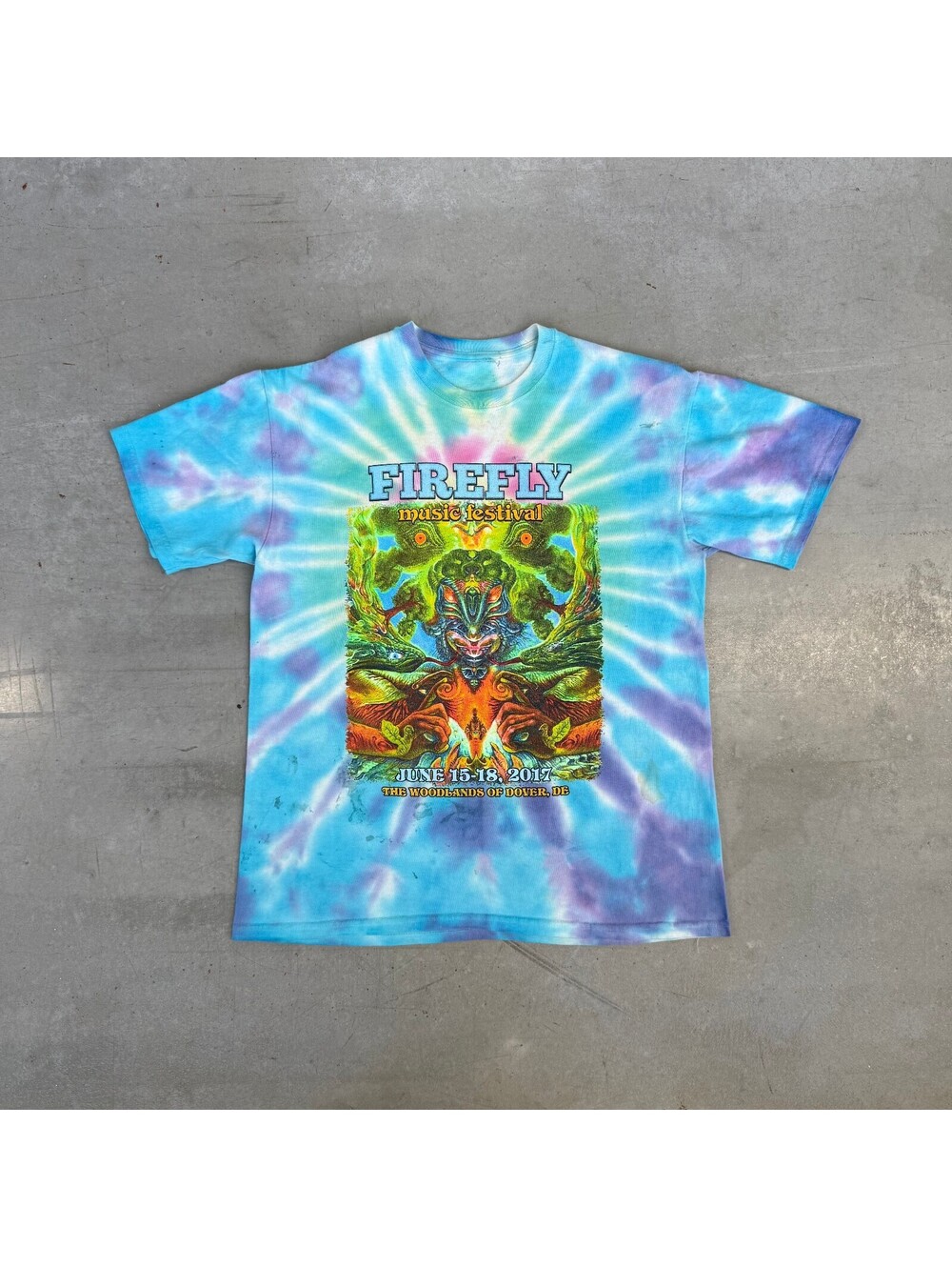 Vintage 2000s Firefly Music Festival Graphic Flawed T-Shirt Tie Dye Medium